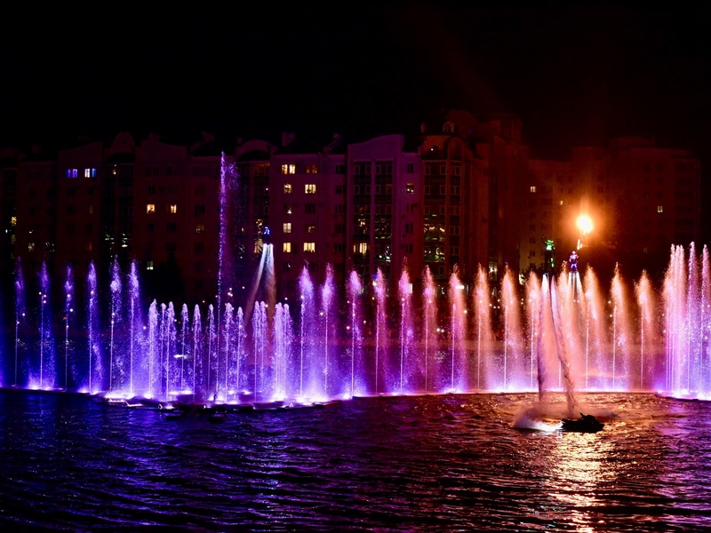 Один из самых больших фонтанов в ЦФО открыт в Орле