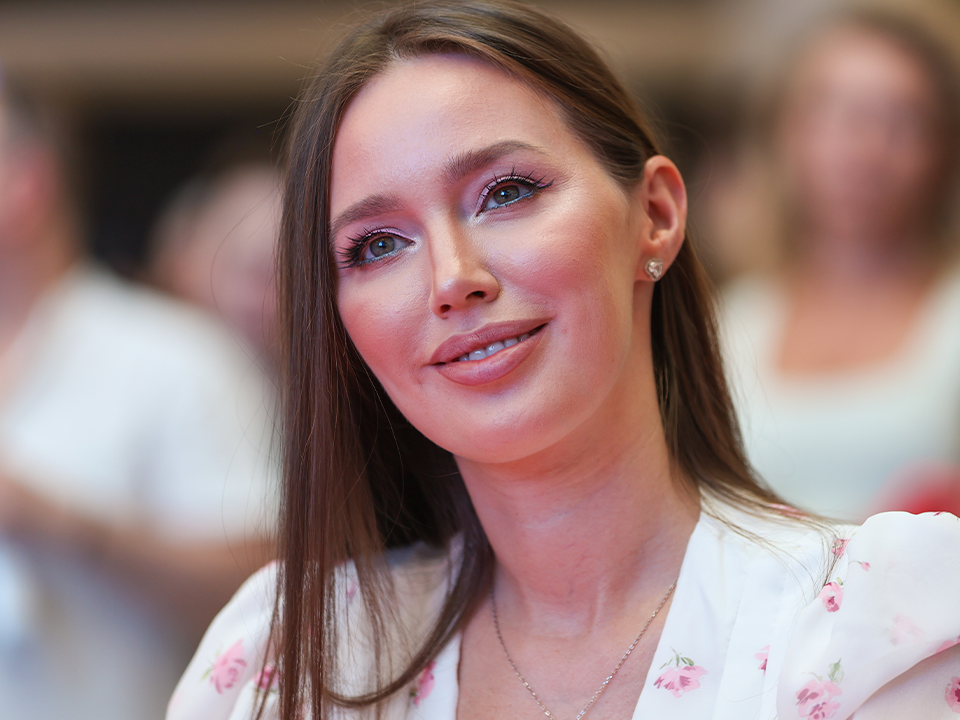 Экс-мисс мира Анастасия Костенко осудила травлю победительницы «Мисс Россия-2025»