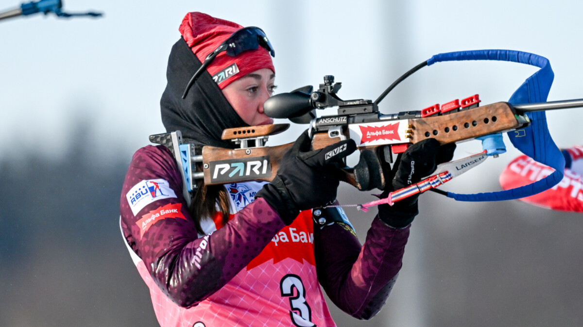 Анастасия Шевченко и Каюмов выиграли пролог на чемпионате России по биатлону в дуэльной стрельбе
