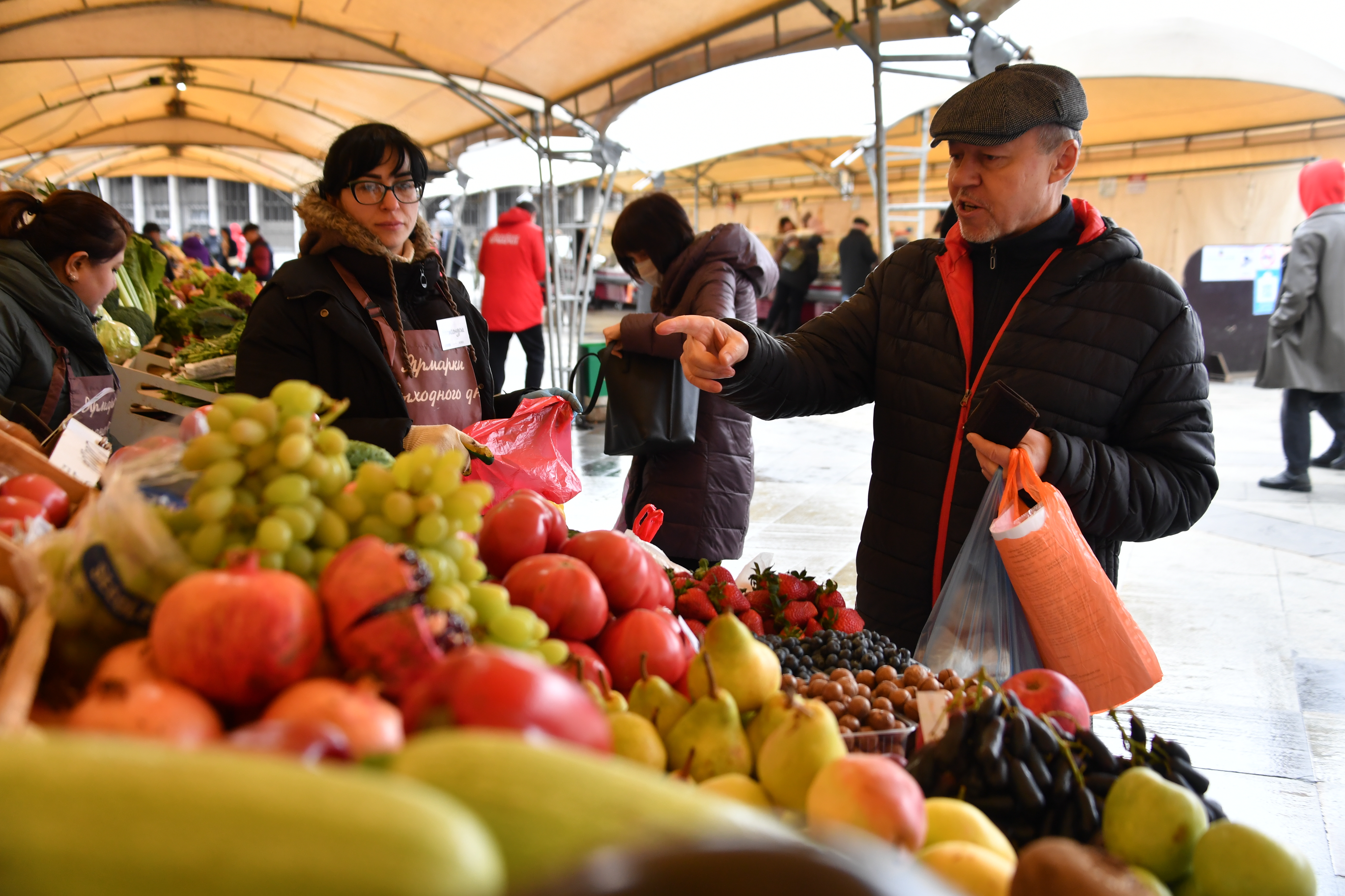 Ярмарка бывает. Ярмарка продукты. Ярмарка сельскохозяйственной продукции. Ярмарка торговля. Ярмарка выходного дня.