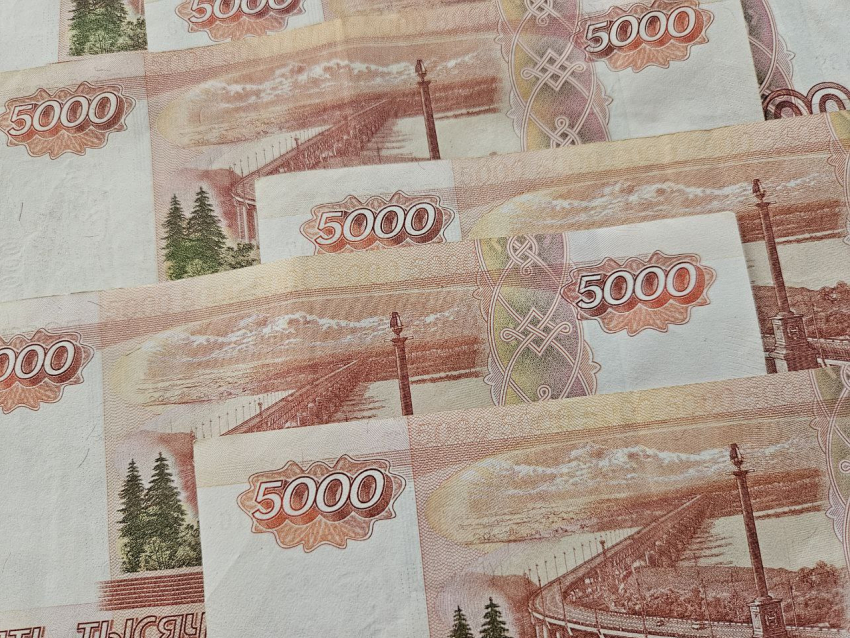 Как накопить 5 млн рублей за пятилетку: россиянам посоветовали больше зарабатывать