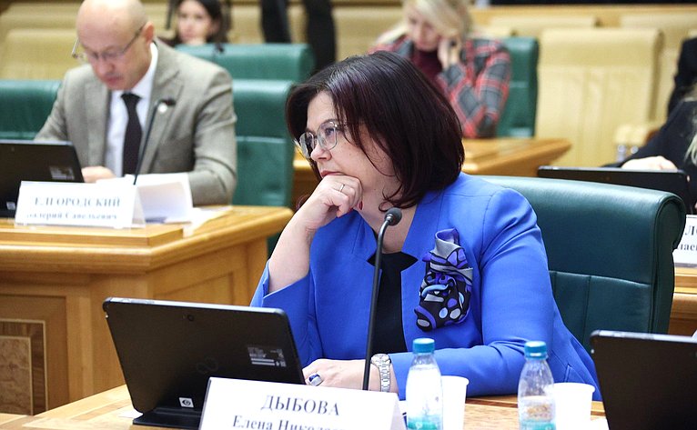 Заседание организационного комитета IV Международного форума «Содружество моды»