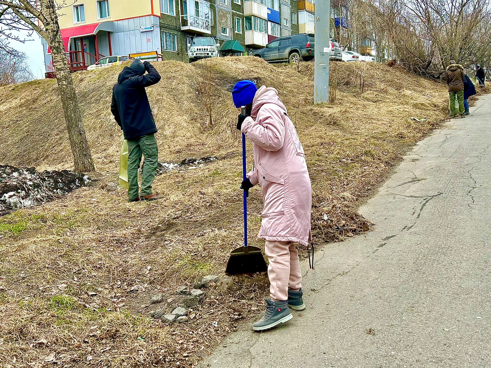 Очередная комплексная весенняя уборка состоялась в Петропавловске-Камчатском