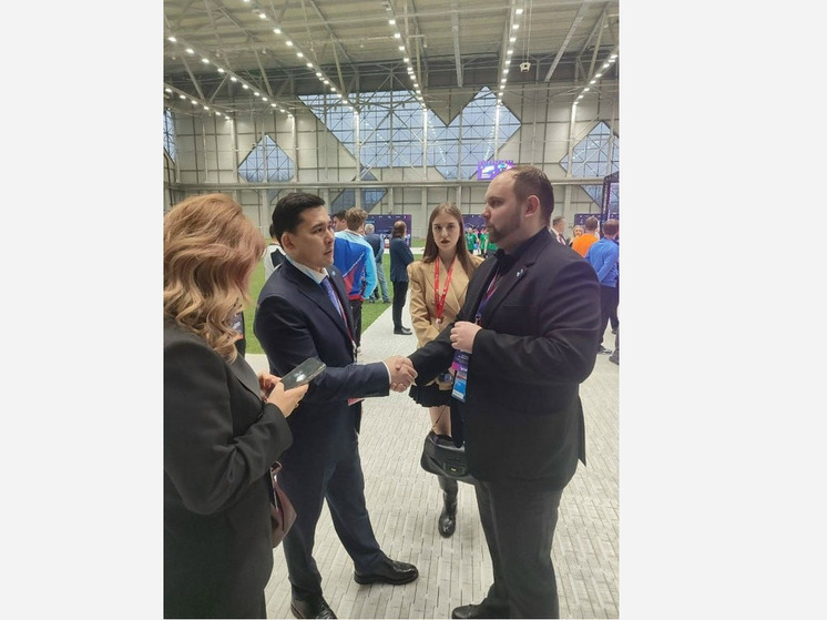 Сургутский район презентовал цифровой спорт на международном форуме в Самаре