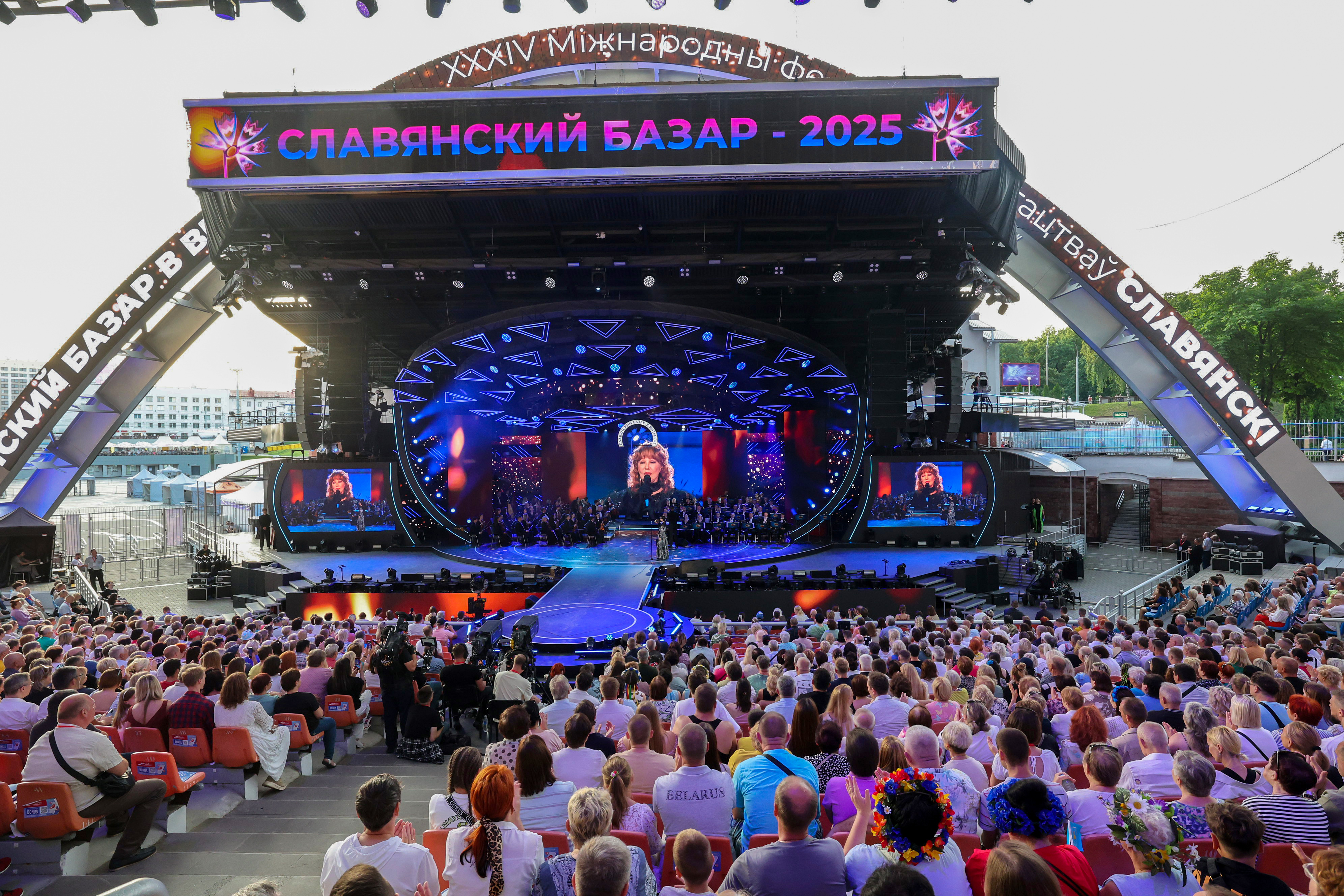 Вечер звезд в Витебске: завершение XXXIV международного фестиваля искусств