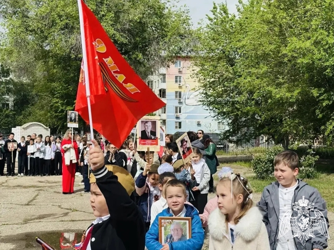 В Астрахани росгвардейцы провели уроки мужества ко Дню Победы