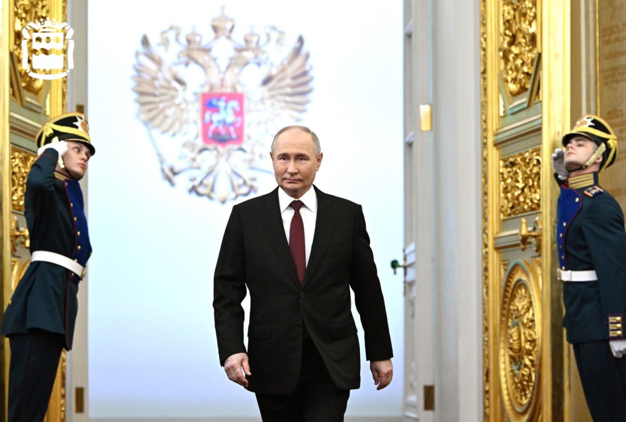 Владимир Путин официально вступил в должность Президента России