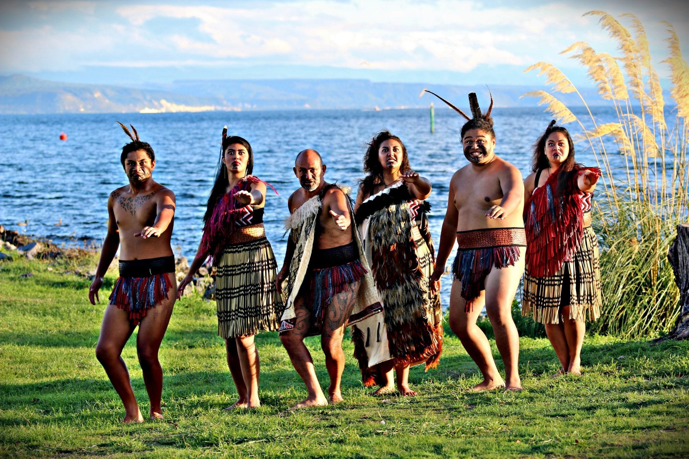 Население новой. Новая Зеландия новозеландцы. Новая Зеландия the aborigines Maori. Новая Зеландия местные жители. Культура новой Зеландии.