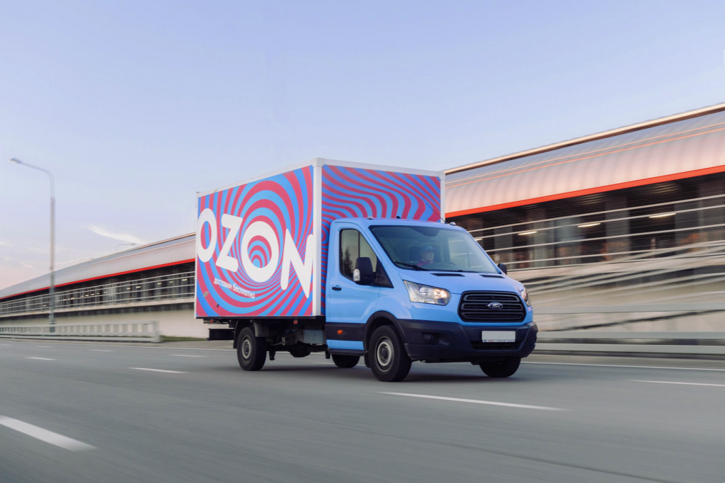 150 смартфонов и 28 кг шоколада. Ozon fresh поделился информацией о самых крупных и дорогих заказах