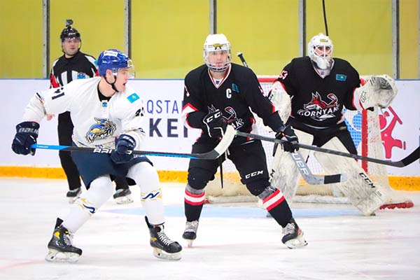 хк горняк рудный