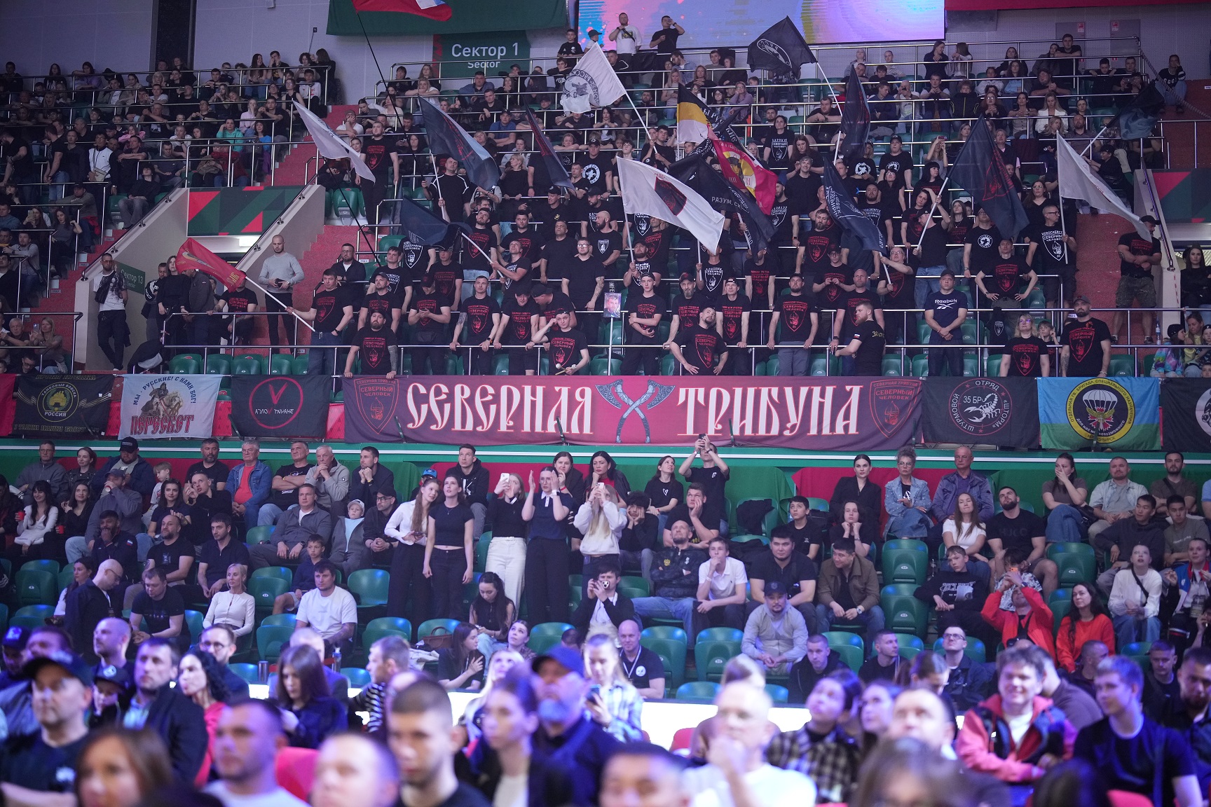 При поддержке «Сибстекла» состоялся турнир «Чемпионы вызывают чемпионов»