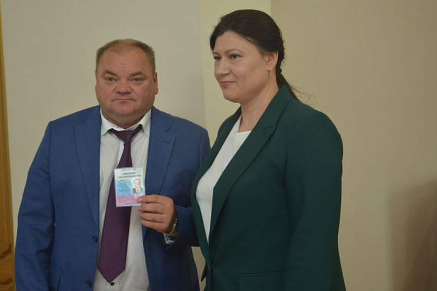 Мандат осужденного Романа Жогова официально получил новый депутат гордумы Воронежа