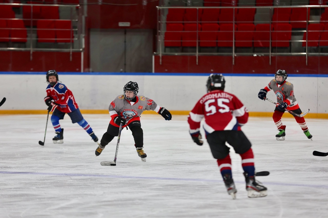 фк попов. кубок головина калтан 2022. футбольная команда. кубок дружбы ступино. кубок дружбы.