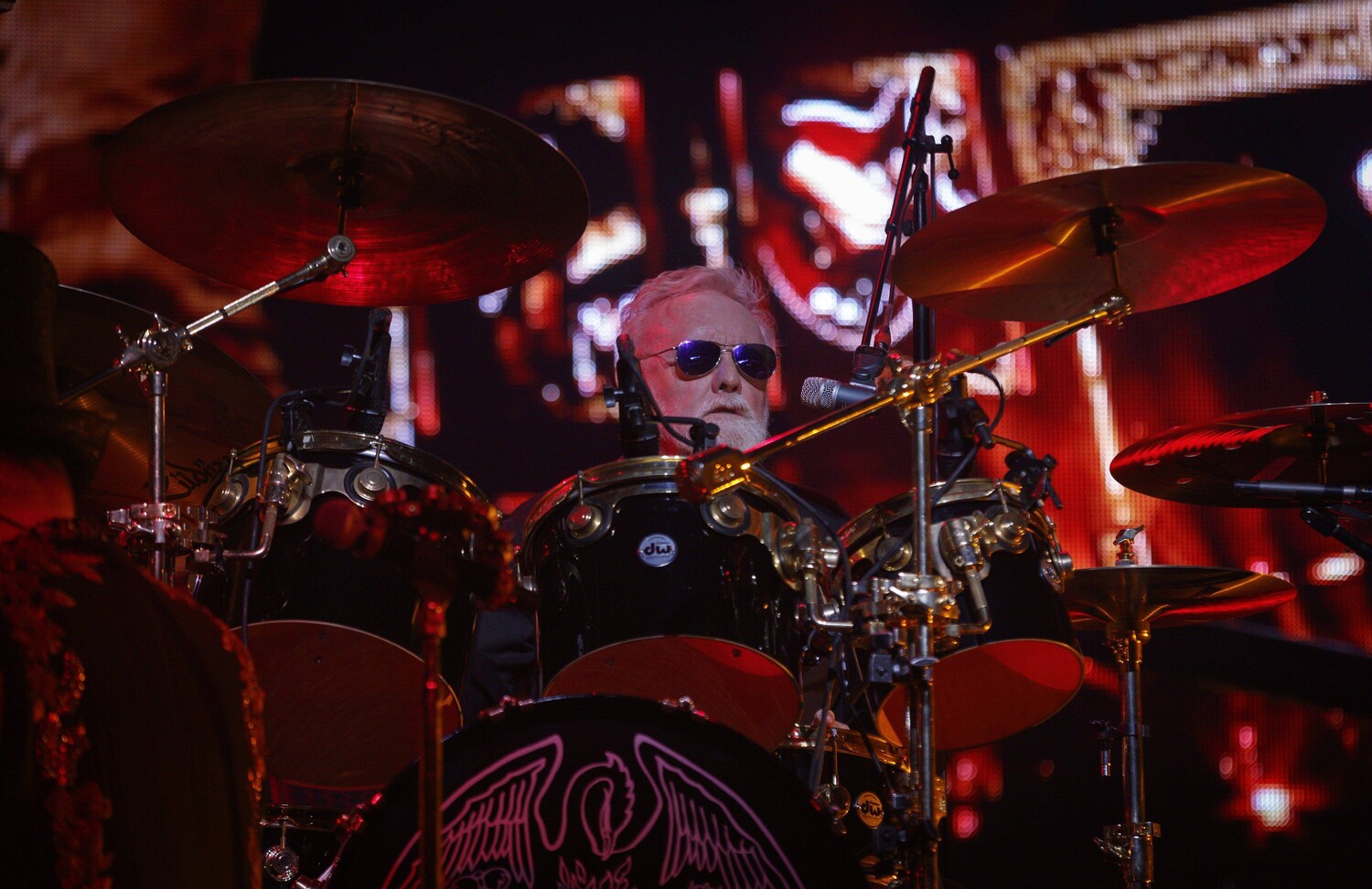 барабанщик квин. барабанщик queen роджер. квин роджер тейлор.