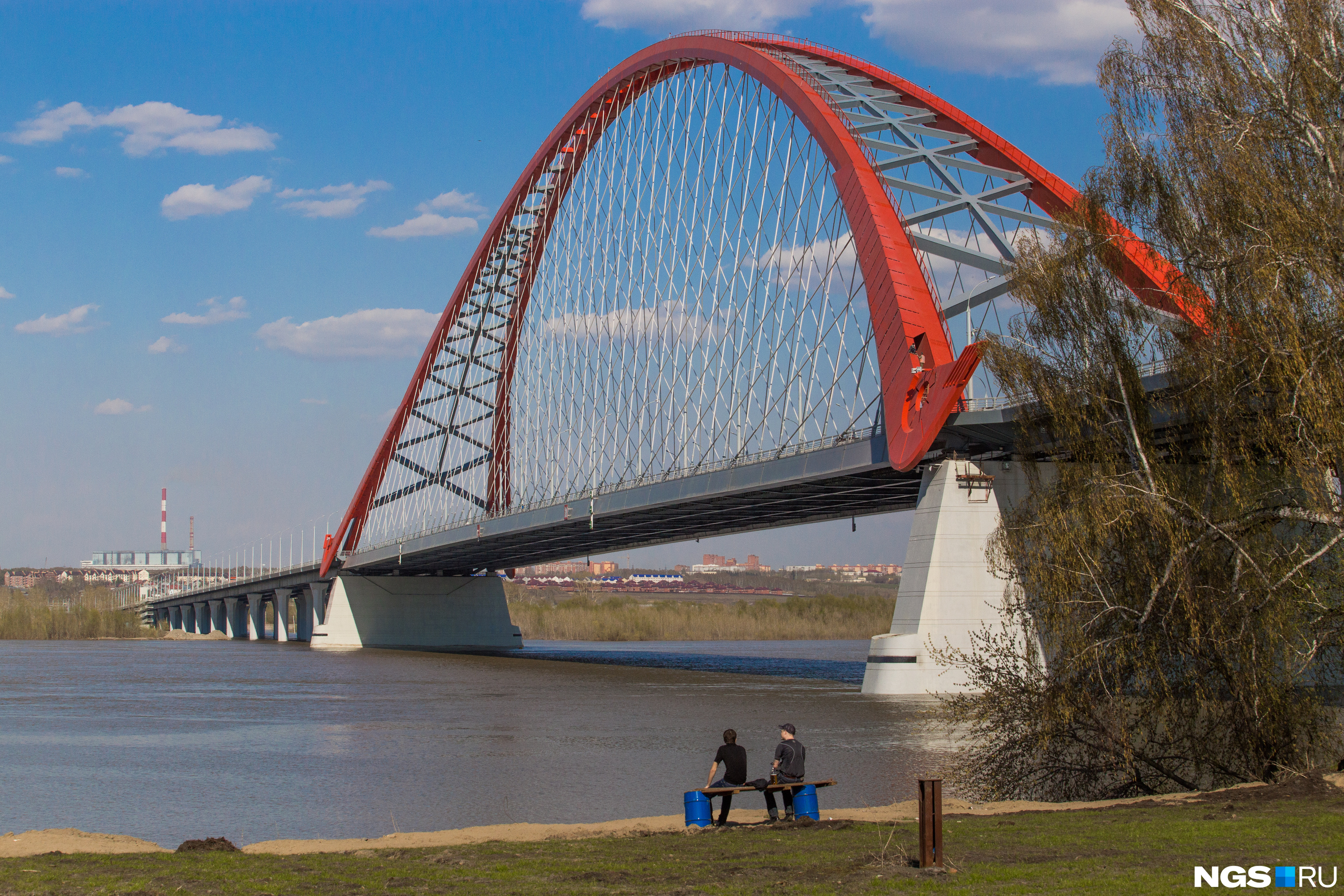 i коммунальный мост новосибирск