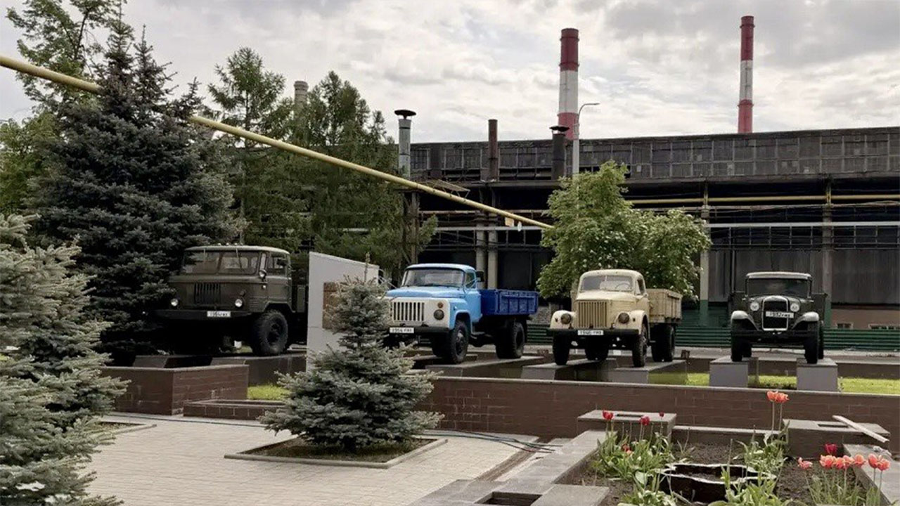 Росавтотранс посетил производственные площадки и музей Горьковского автомобильного завода