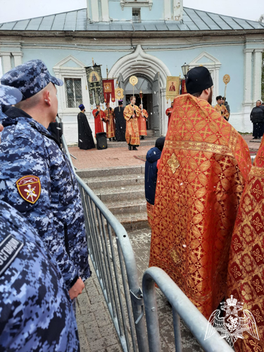 В Вологде росгвардейцы и жители города встретили чудотворный Казанский образ Богородицы