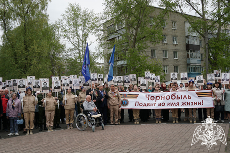Ульяновские росгвардейцы приняли участие в митинг-реквиеме, посвященном 38-й годовщине катастрофы на Чернобыльской АЭС