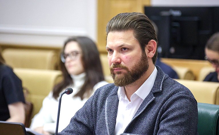 Парламентские слушания Комитета СФ по федеративному устройству, региональной политике, местному самоуправлению и делам Севера «Инновации и современные технологии в строительстве и жилищно-коммунальном хозяйстве»