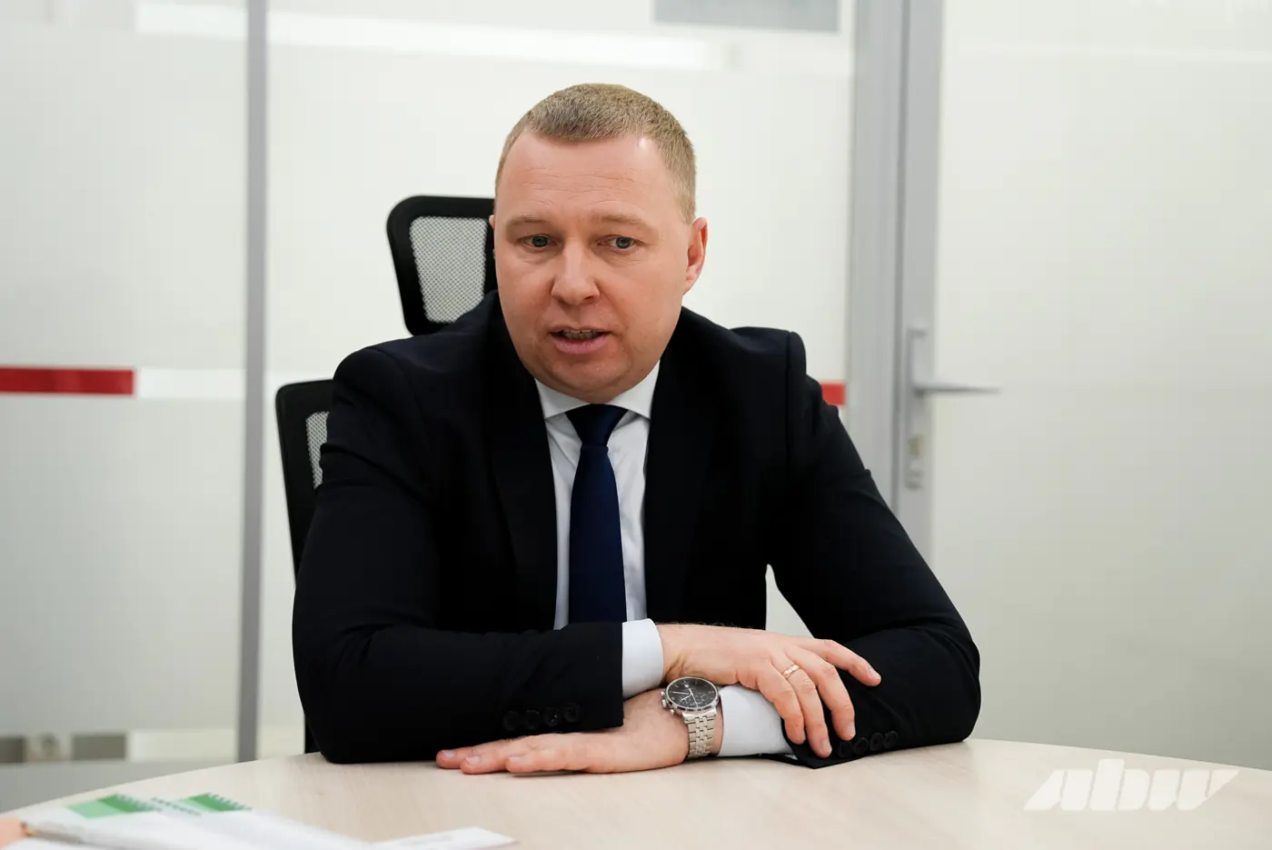 Снижение доступности лизинга для физлиц и неожиданный топ автомобилей: «Микро Лизинг» и WestMotors подвели итоги 2025 года