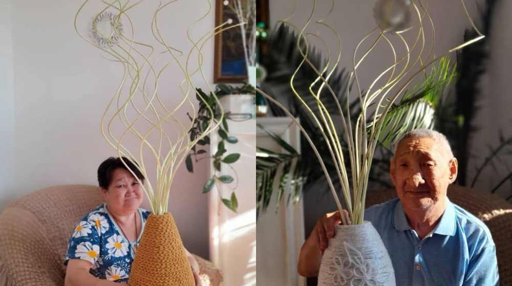 Подопечные Жиганского дома-интерната сделали вазы своими руками