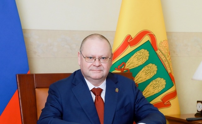Олег Мельниченко поздравил жителей Пензенской области с Днем Победы
