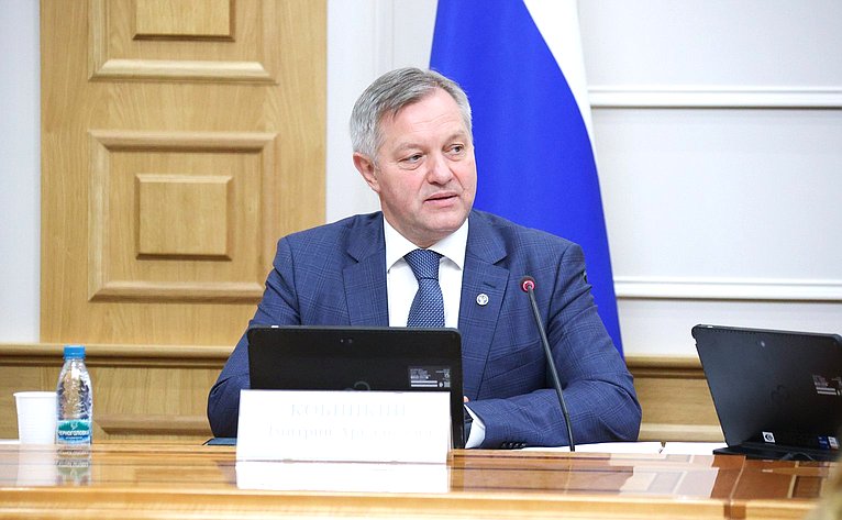 Заседание организационного комитета IV Международного форума «Содружество моды»