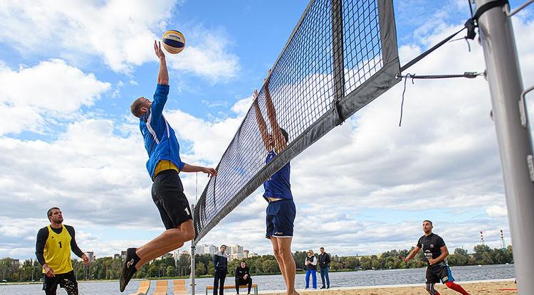 В Белгороде завершился сезон пляжного волейбола на открытом воздухе