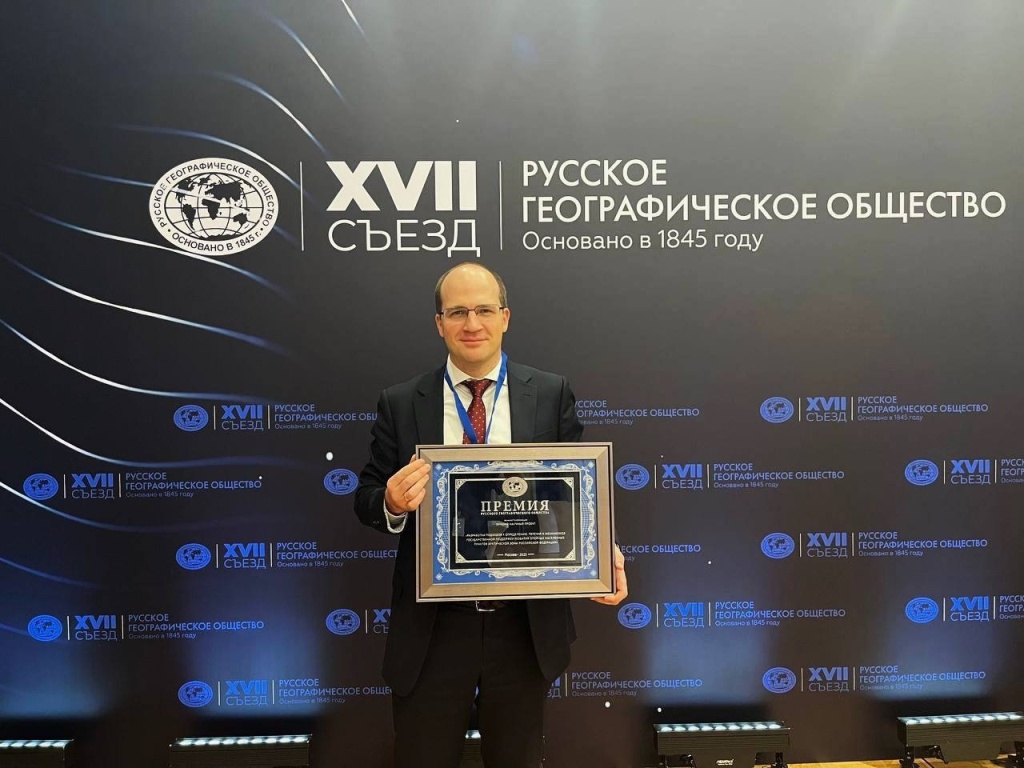 a41t8r1hv63fdex1sh8mntwclkx6rn1u