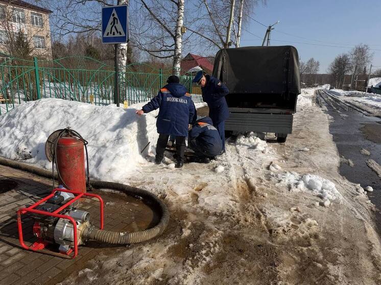 Прокуратура контролирует устранение аварии в Хвастовичском районе