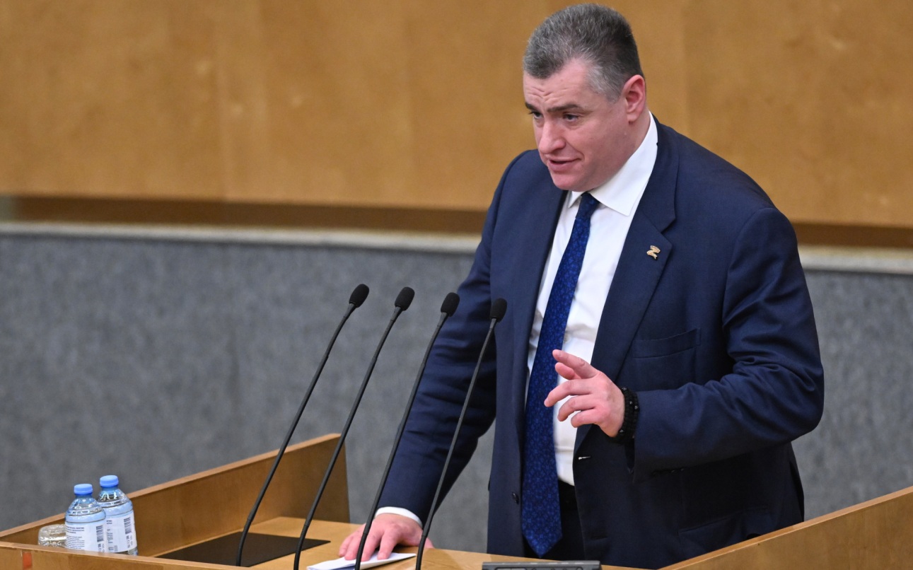 Слуцкий заявил, что США могут обвинить Киев в производстве биологического оружия