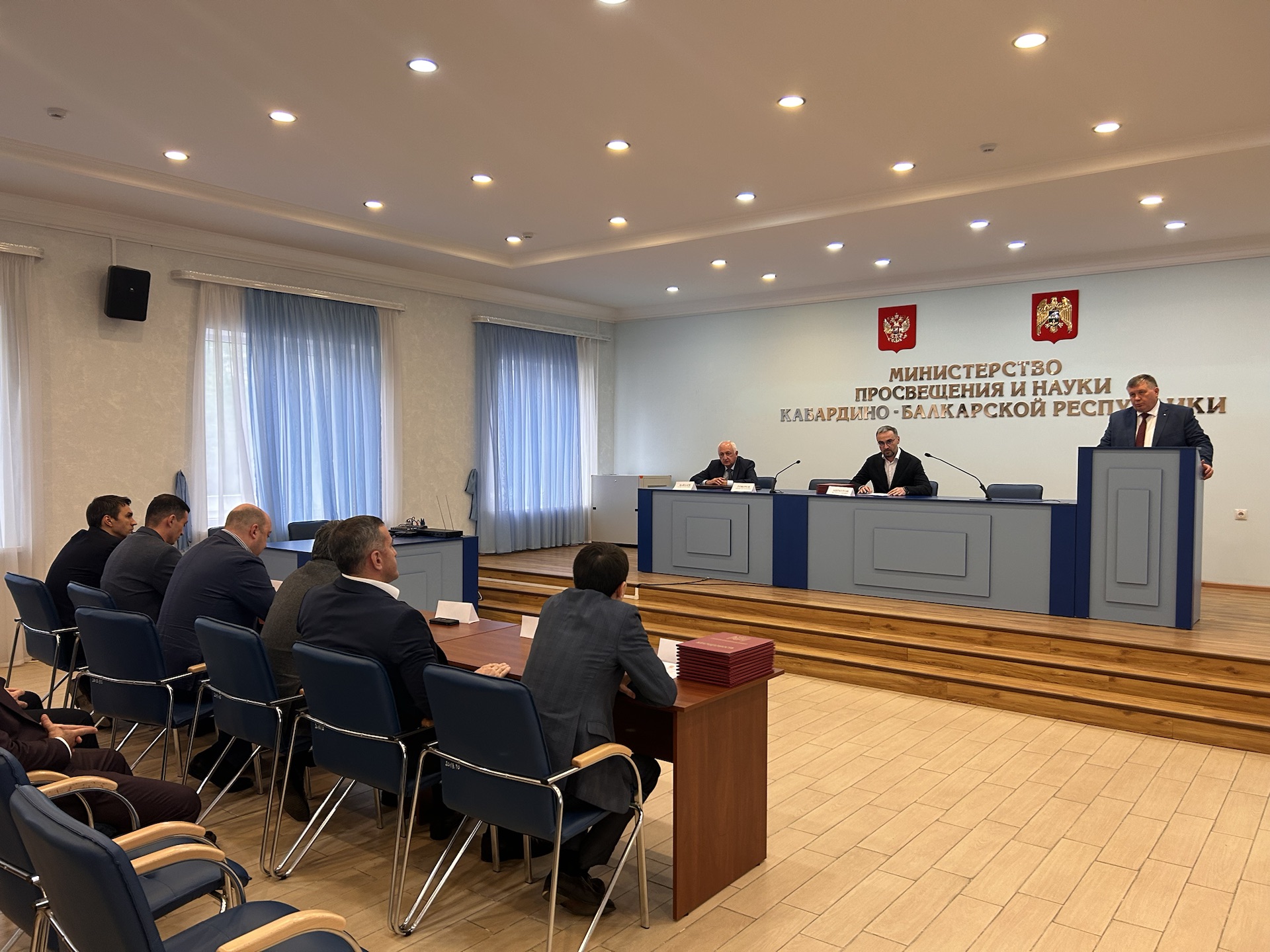 Награждение сотрудников в честь Дня связи