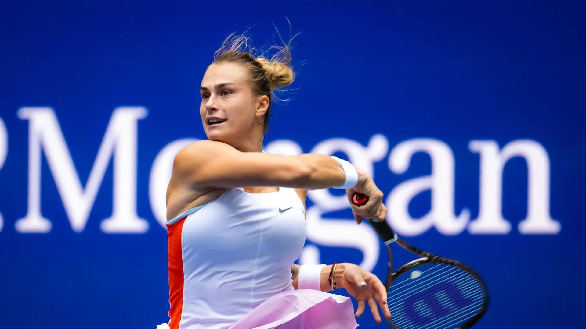 арина соболенко рост. арина соболенко теннис. арина соболенко в розовой майке nike 2023. арина соболенко теннисистка. арина соболенко теннисистка.