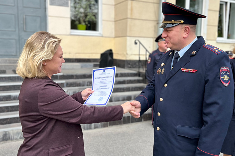 Новым заместителем министра внутренних дел по РТ стал Денис Дзьоник (на фото справа)