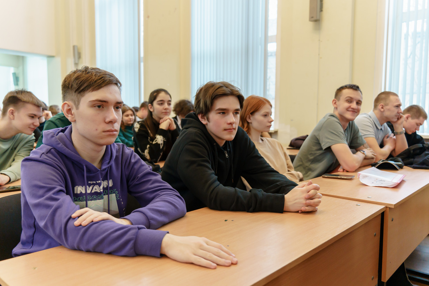 Колледжи программирования после 9 класса в москве. Колледж программирования и кибербезопасности рту МИРЭА. Программист колледж. Колледжи по программированию в Подмосковье. Колледж программирования в Москве.