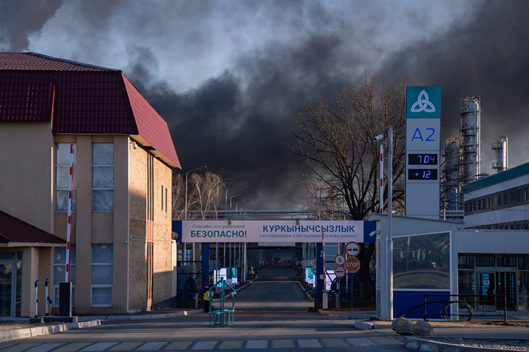 Недавнее происшествие, пожалуй, самое крупное в истории НКНХ, не добавляет очков СИБУРу