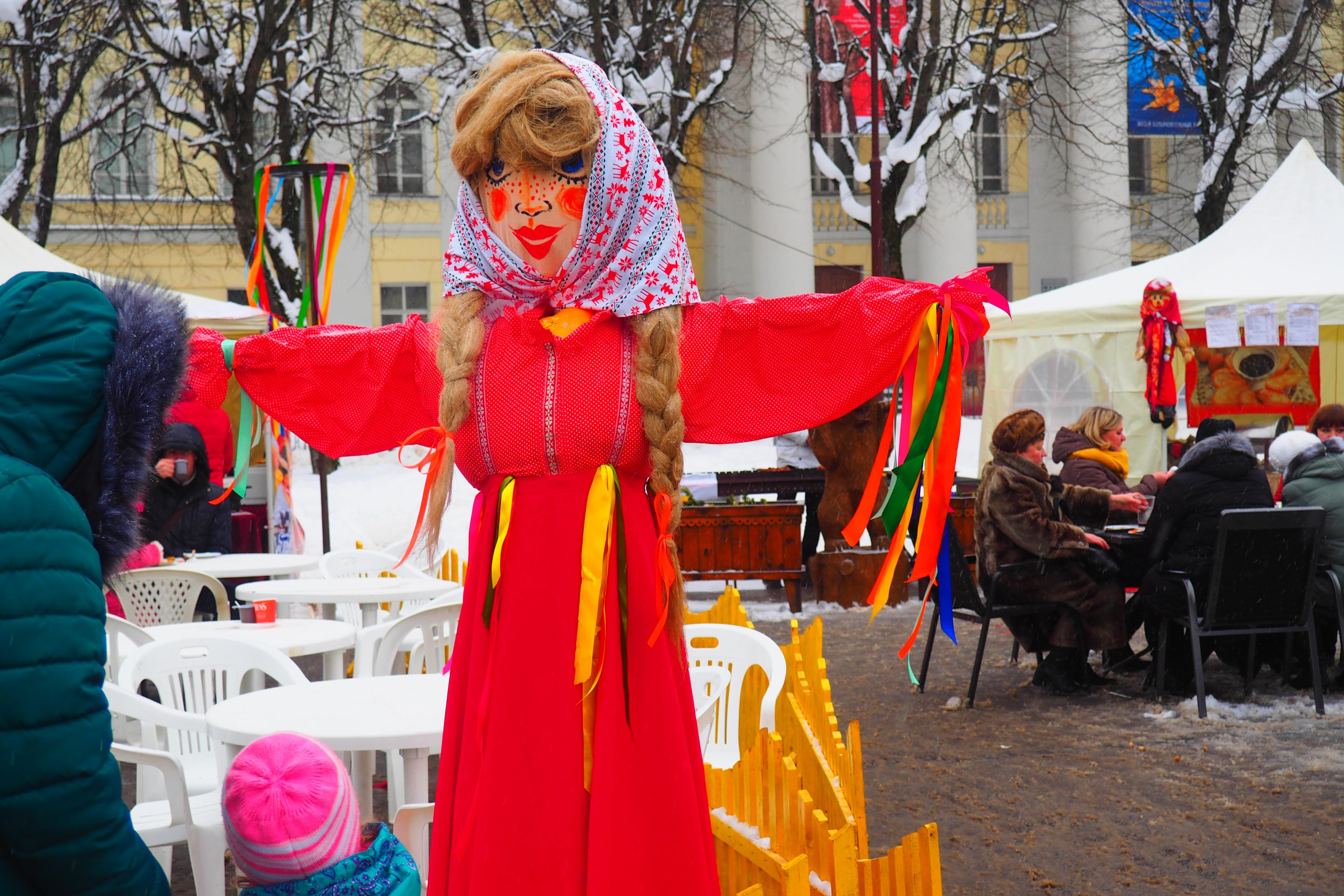 Масленичные гуляния в москве сегодня. Праздник Масленица. Проводы Масленицы. Празднование Масленицы. Мастер класс на Масленицу для детей.