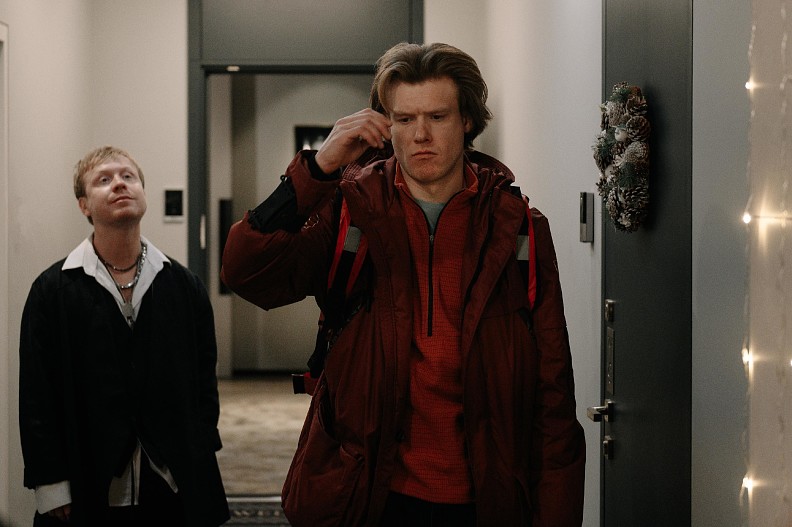 Антон Богданов, Виктор Хориняк