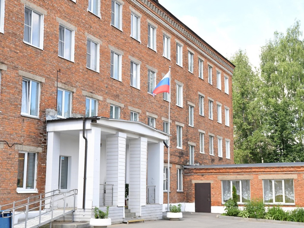 Дмитровским школам выдали по 250 тысяч рублей на подготовку к следующему учебному году