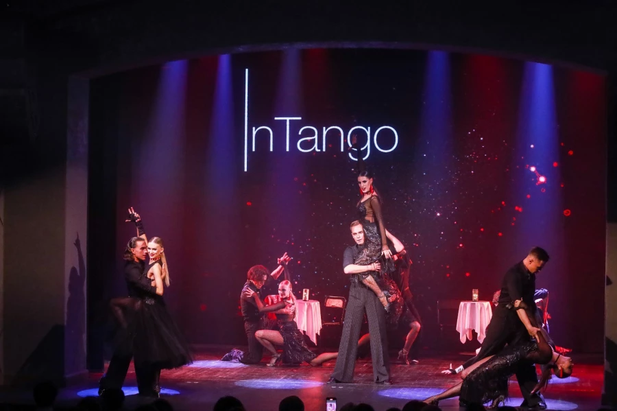 Студия танца "Лариса".