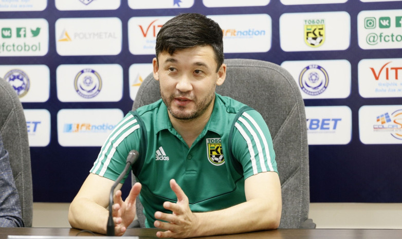 Легендарный футболист отказался возглавить молодежную сборную Казахстана