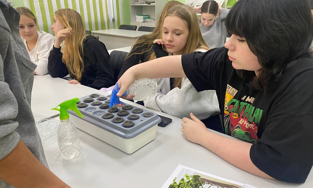 Омские школьники прошли профориентационные пробы в ОмГАУ