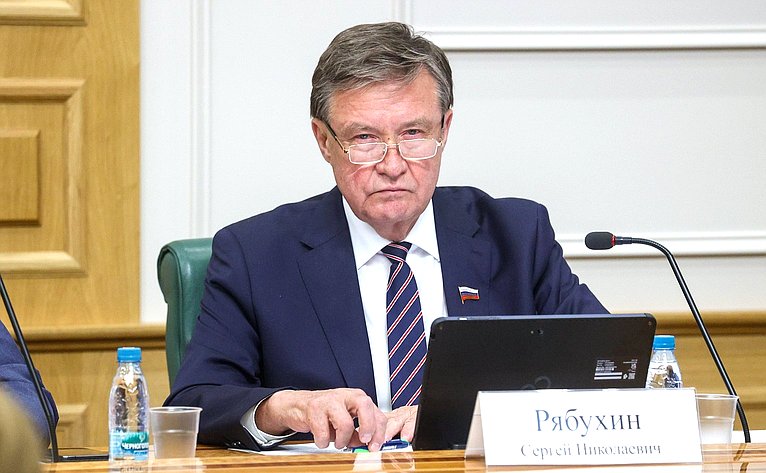 Сергей Рябухин
