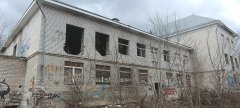 Восьмая попытка: недостроенную школу на Чкалова снова выставили на продажу
