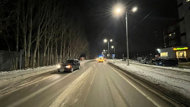 В Бердске автомобиль задавил переходившего дорогу в неположенном месте дедушку