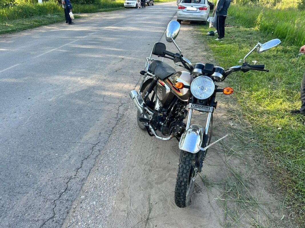 Автобус под управлением водителя васильева совершил столкновение