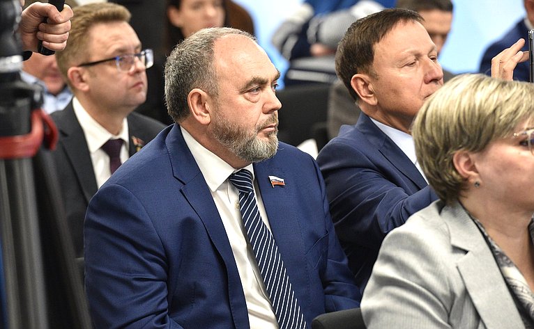 Выездное совещание Комитета СФ по федеративному устройству, региональной политике, МСУ и делам Севера на тему «Подведение итогов реализации Плана мероприятий («дорожной карты») по развитию лифтовой отрасли в РФ»