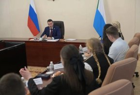 Дмитрий Демешин исполнил мечту школьников из Мичуринского