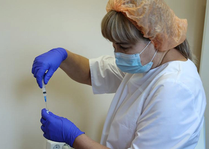 В больнице Челябинске пройдет акция по вакцинации от клещевого энцефалита
