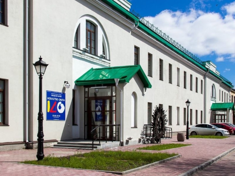 Омичей зовут на выставку «Омск: здесь и сейчас. 2025. Город героев»